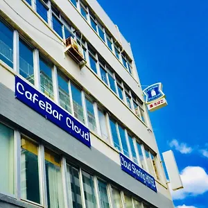 ゲストハウス クラウドシェアリングホテル博多1, 福岡市