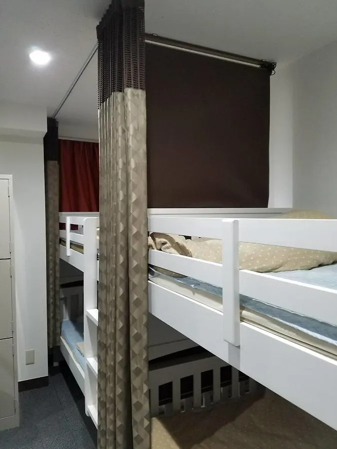 Guest House Chiharu Fukuoka  2*, Fukuoka (Fukuoka)